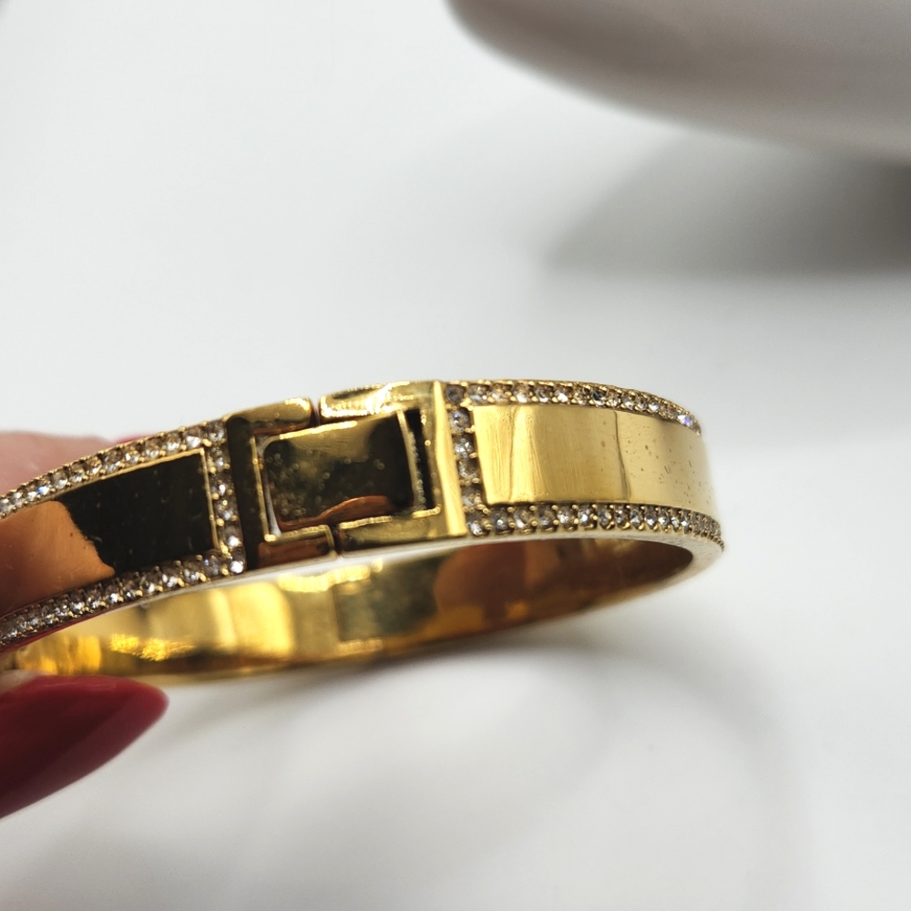 Kate Spade ● Gold Tone Rhinestone Bracelet - Picture 4 of 5